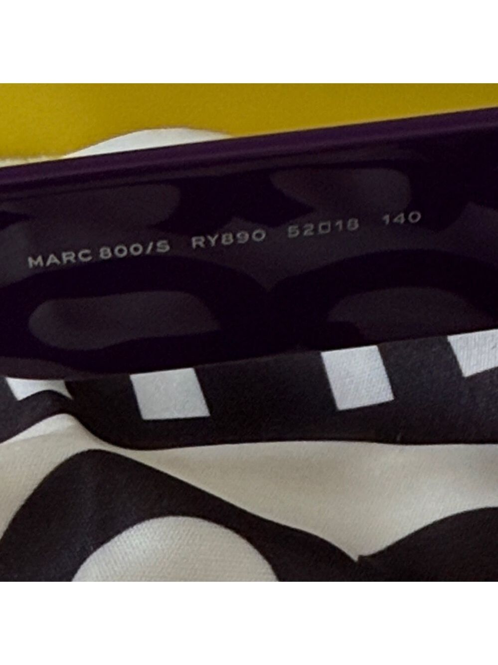 Marc Jacob’s The Sunglasses in Purple New With the Case - Picture 6 of 9